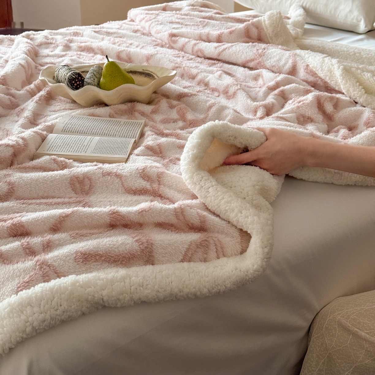 91家纺网 家纺一手货源 找家纺 （总）云栖家居 2025双层加厚单双人毛毯午休毯立体提花羊羔绒盖毯