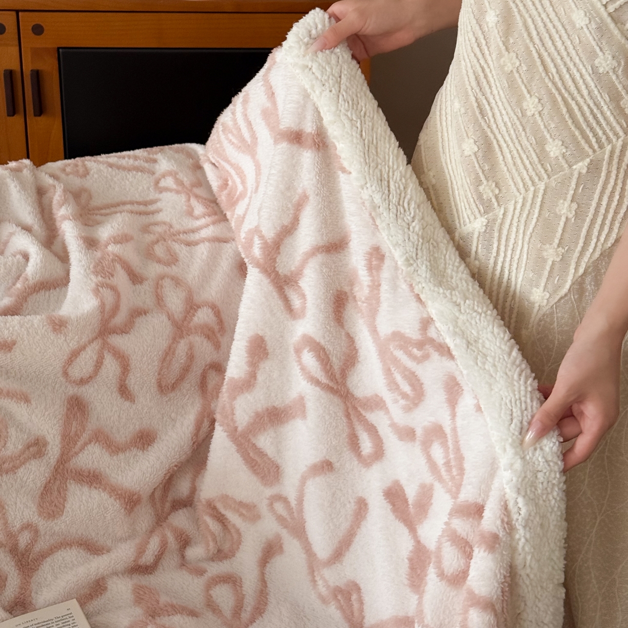 91家纺网 家纺一手货源 找家纺 （总）云栖家居 2025双层加厚单双人毛毯午休毯立体提花羊羔绒盖毯