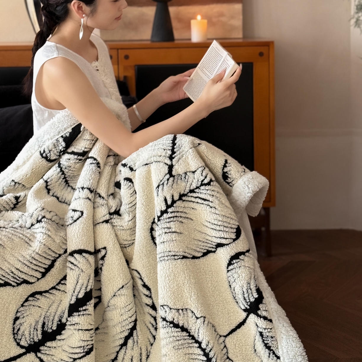 91家纺网 家纺一手货源 找家纺 云栖家居 2025双层加厚单双人毛毯午休毯立体提花羊羔绒盖毯 莫奈