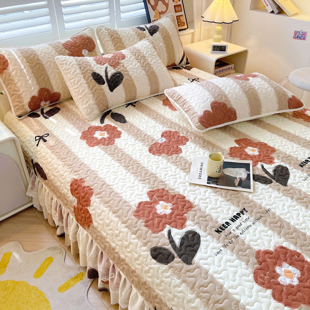 91家纺网 家纺一手货源 找家纺 笠裙 2025新款爆款A类水洗棉印花床盖四件套 床盖-宠爱