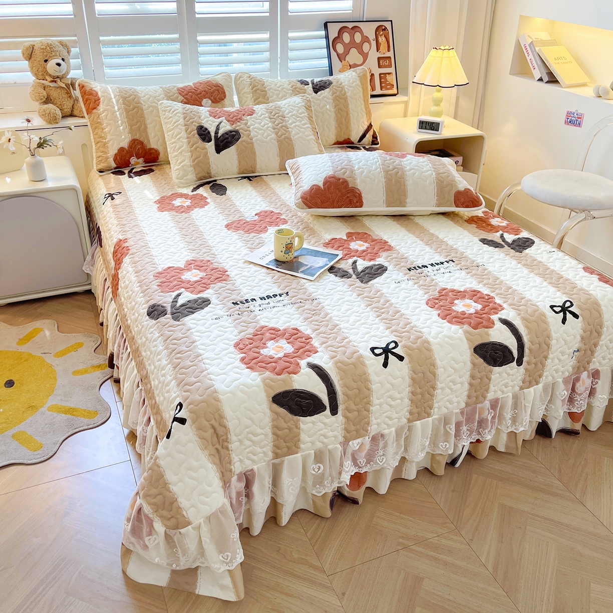 91家纺网 家纺一手货源 找家纺 笠裙 2025新款爆款A类水洗棉印花床盖四件套 床盖-宠爱