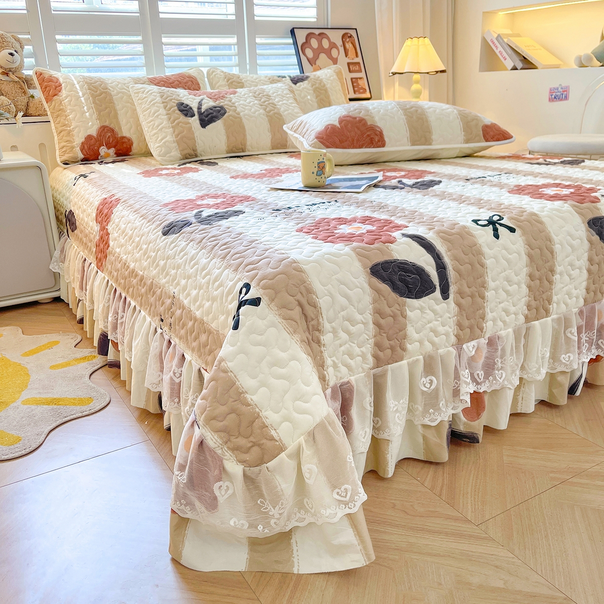 91家纺网 家纺一手货源 找家纺 笠裙 2025新款爆款A类水洗棉印花床盖四件套 床盖-宠爱