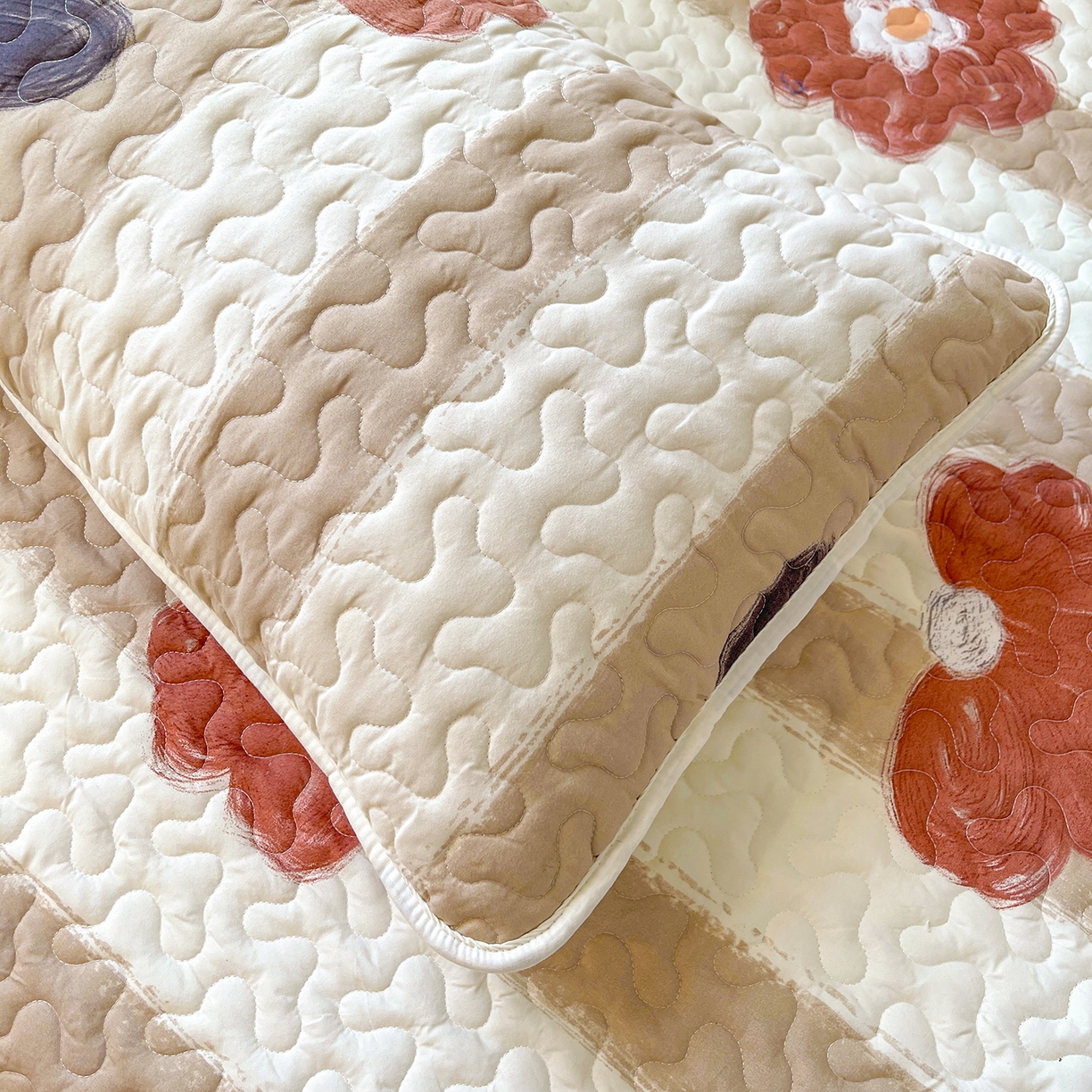 91家纺网 家纺一手货源 找家纺 笠裙 2025新款爆款A类水洗棉印花床盖四件套 床盖-宠爱