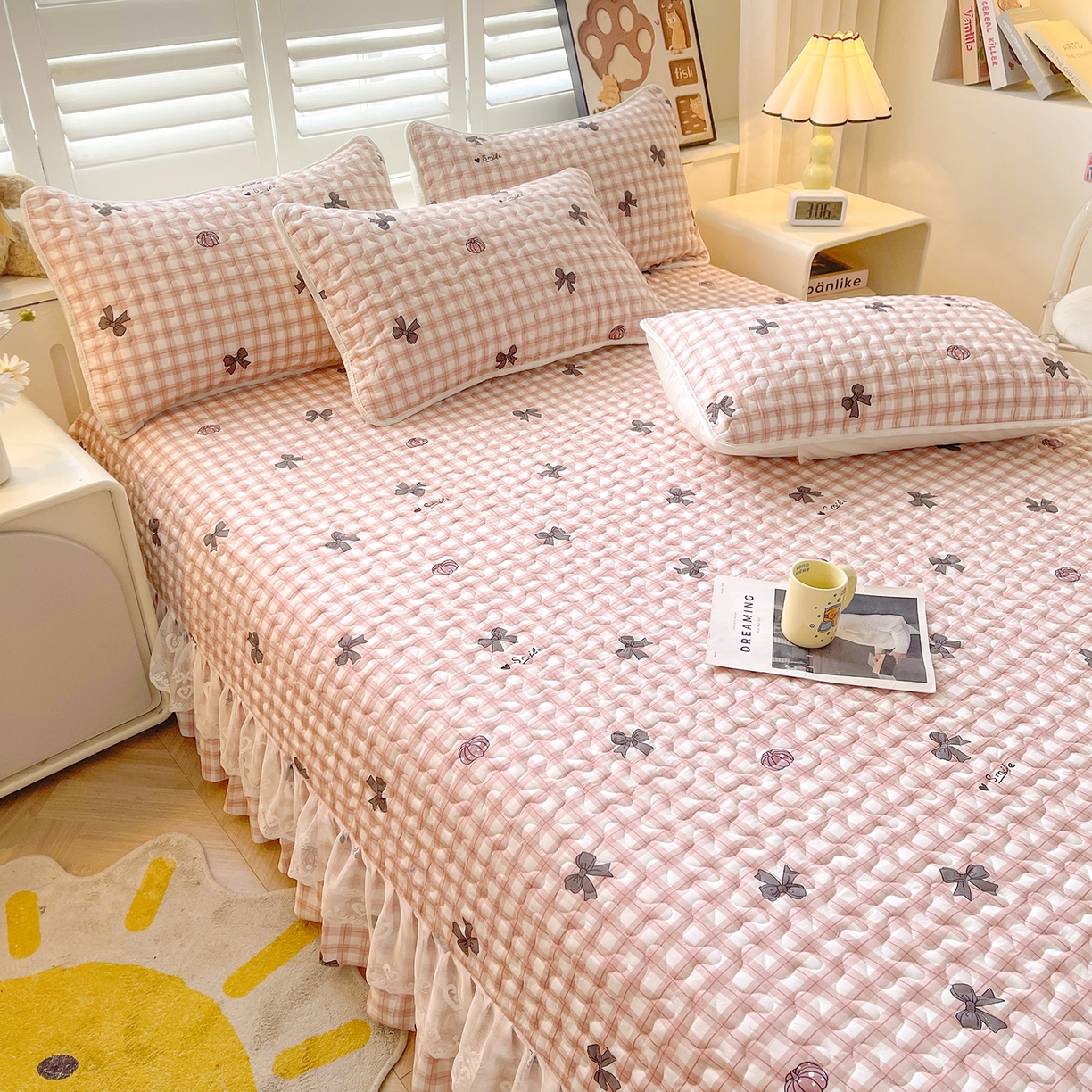 91家纺网 家纺一手货源 找家纺 笠裙 2025新款爆款A类水洗棉印花床盖四件套 床盖-蝶恋