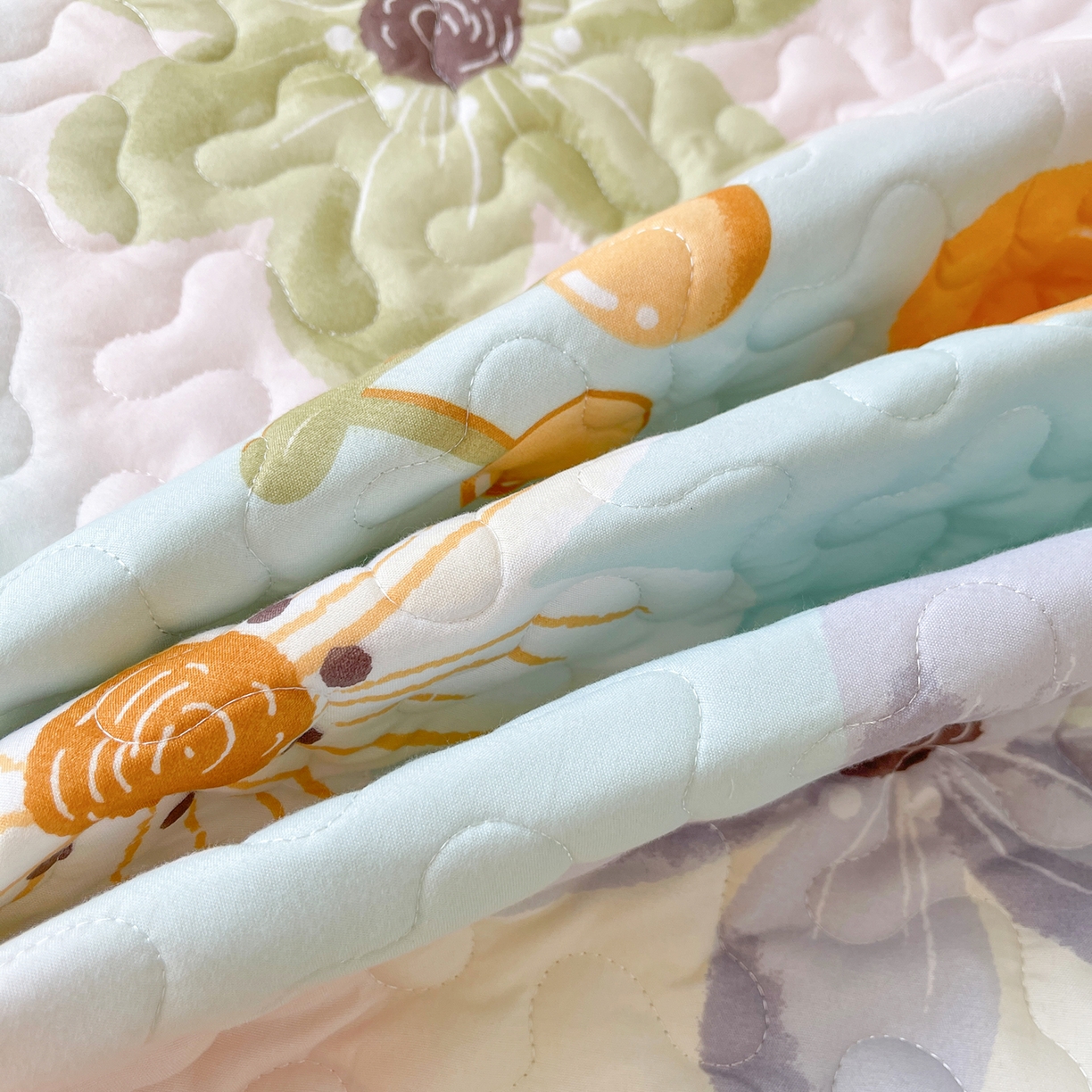 91家纺网 家纺一手货源 找家纺 笠裙 2025新款爆款A类水洗棉印花床盖四件套 床盖-浅花