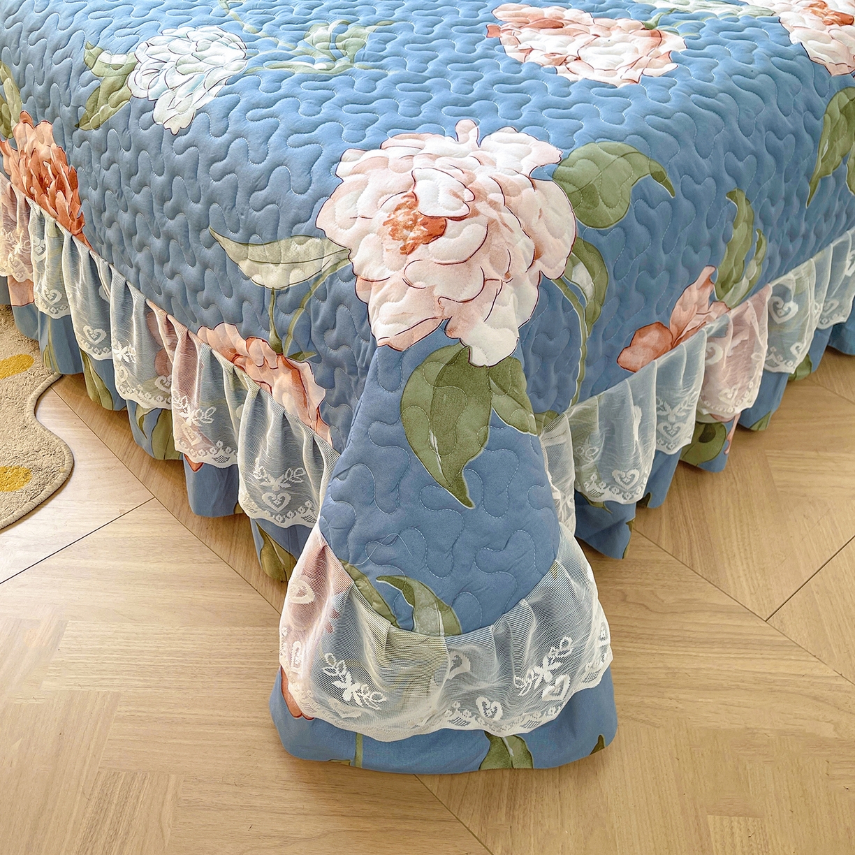 91家纺网 家纺一手货源 找家纺 笠裙 2025新款爆款A类水洗棉印花床盖四件套 床盖-婉华