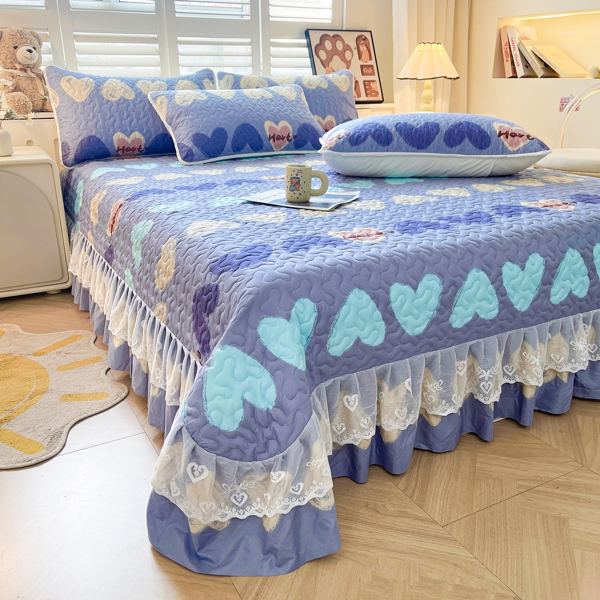 91家纺网 家纺一手货源 找家纺 笠裙 2025新款爆款A类水洗棉印花床盖四件套 床盖-心定律