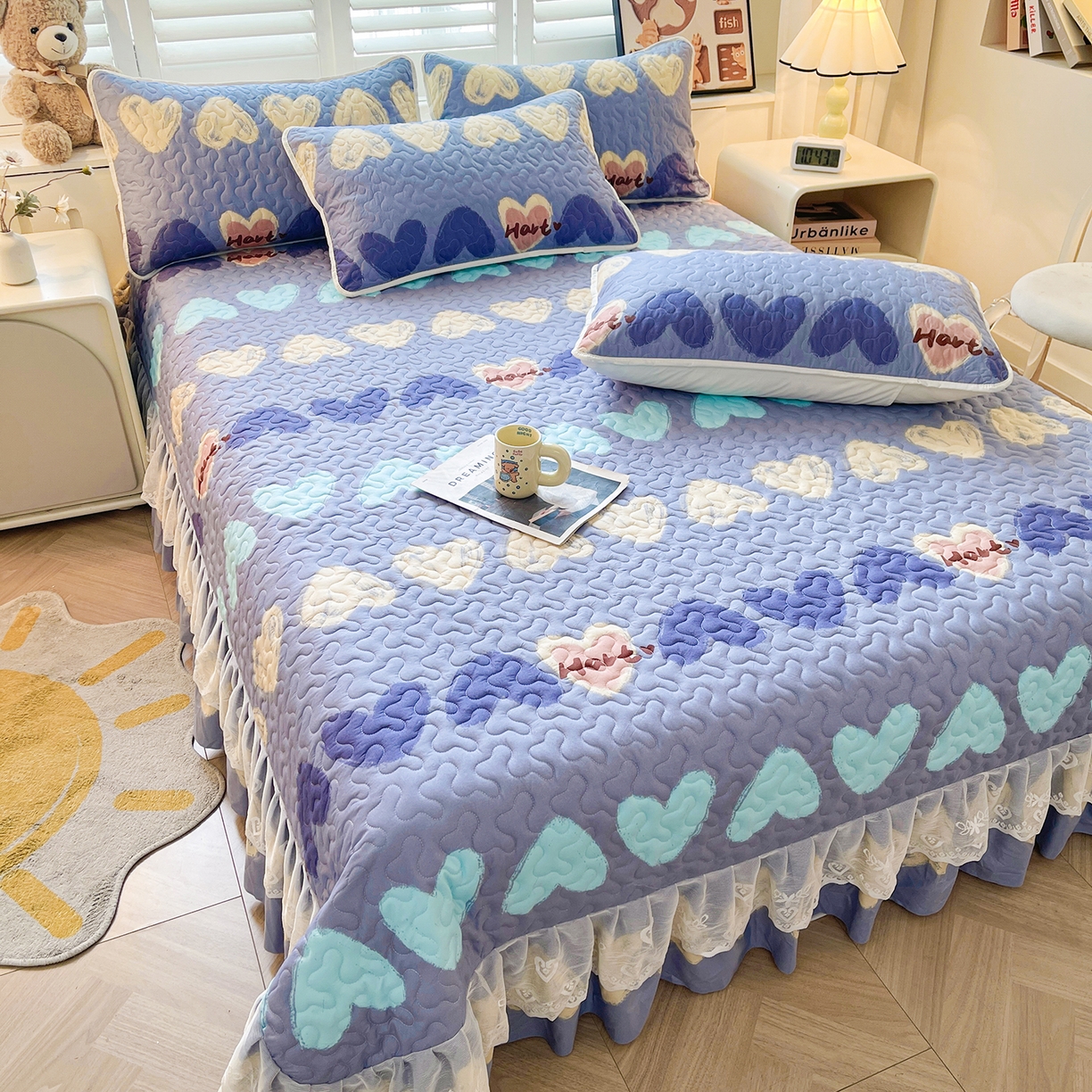 91家纺网 家纺一手货源 找家纺 笠裙 2025新款爆款A类水洗棉印花床盖四件套 床盖-心定律