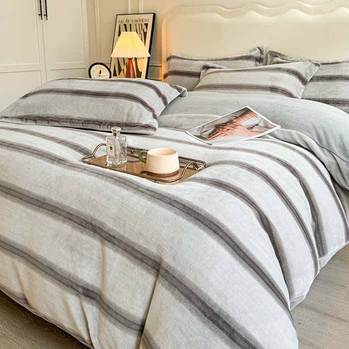 91家纺网 家纺一手货源 找家纺 （总）菡宝 2025新款简约良品风牛奶绒四件套-查尔斯系列 支持定做定制尺寸