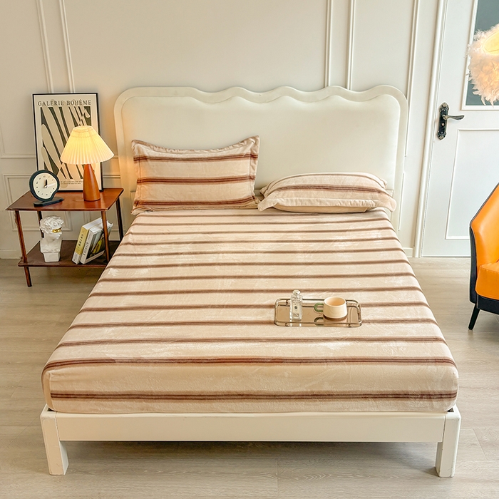 91家纺网 家纺一手货源 找家纺 菡宝 2025新款简约良品风牛奶绒四件套-查尔斯系列 支持定做定制尺寸 查尔斯-卡其