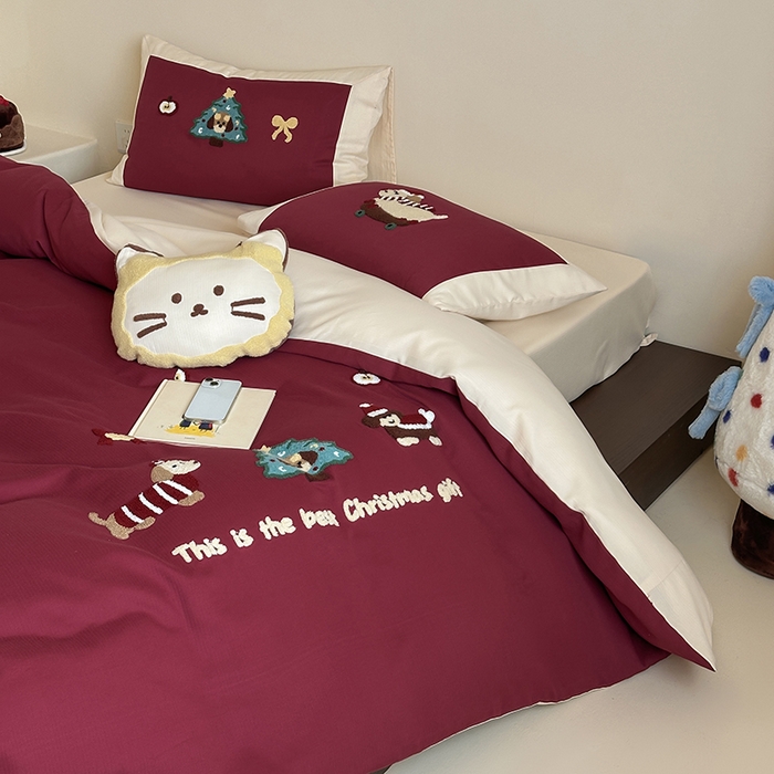 91家纺网 家纺一手货源 找家纺 风向标家纺 2025新款透气软织提花磨毛卡通毛巾绣四件套-风格二 苹果狗-红