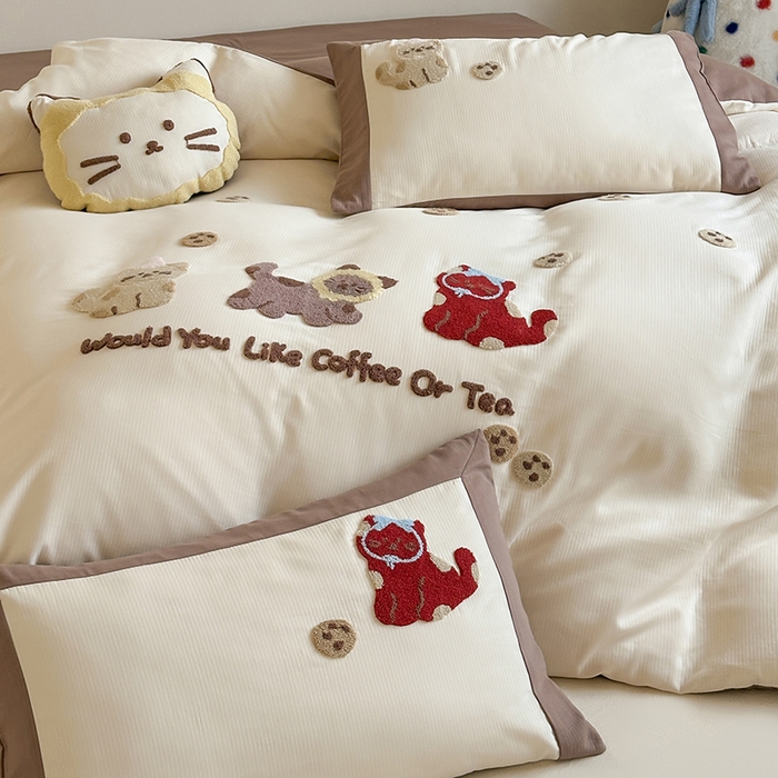 91家纺网 家纺一手货源 找家纺 风向标家纺 2025新款透气软织提花磨毛卡通毛巾绣四件套-风格二 曲奇小猫