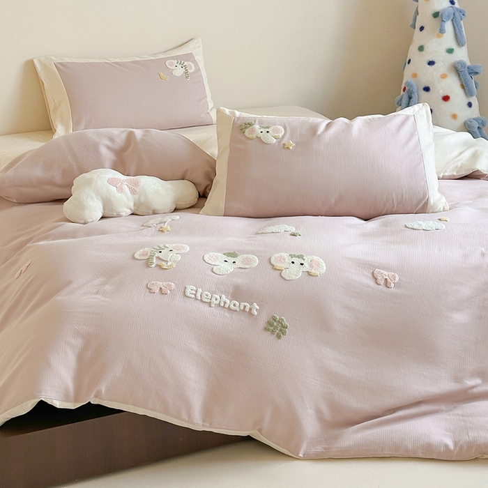 91家纺网 家纺一手货源 找家纺 风向标家纺 2025新款透气软织提花磨毛卡通毛巾绣四件套-风格二 云朵小象