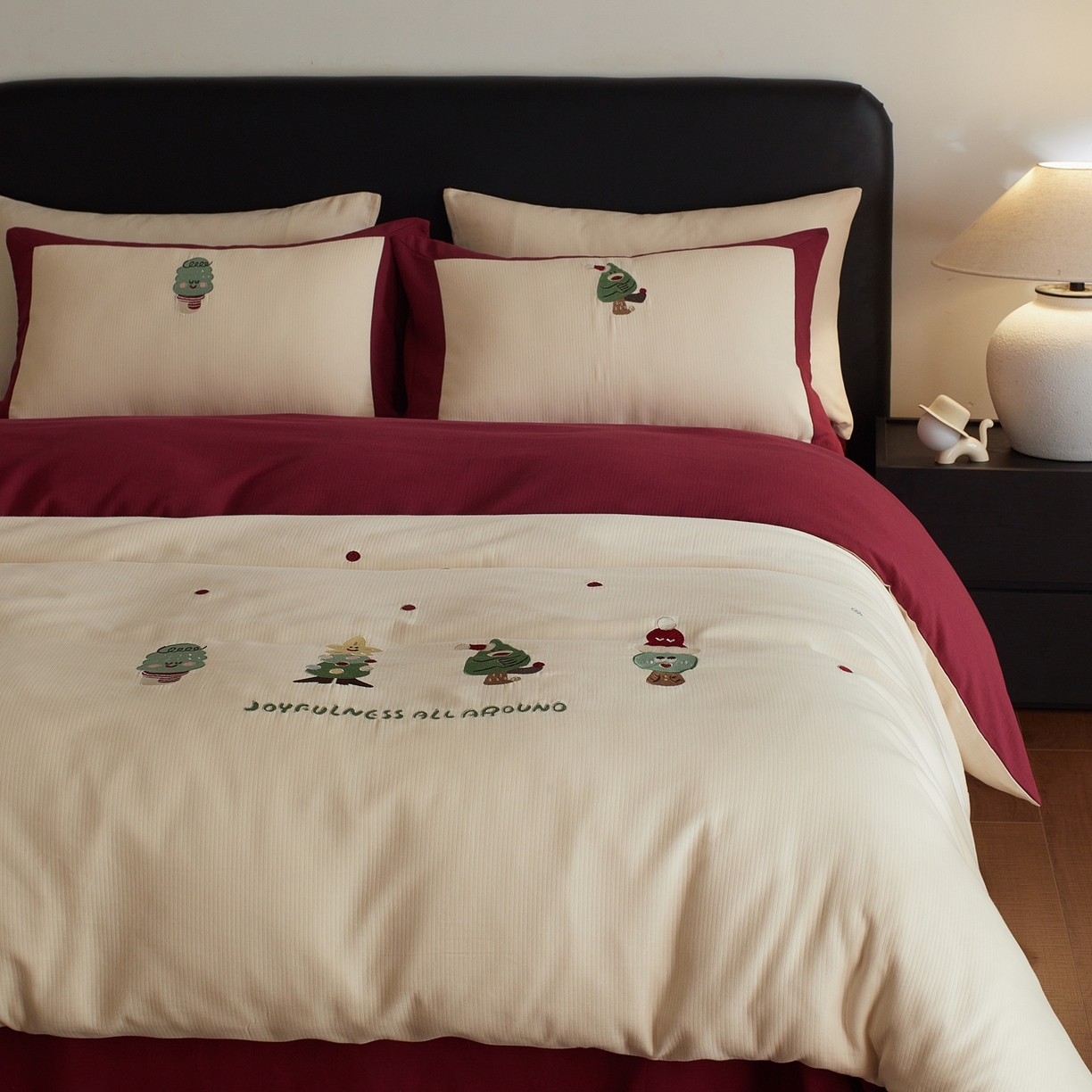 91家纺网 家纺一手货源 找家纺 （总）风向标家纺 2025新款透气软织提花磨毛卡通毛巾绣四件套-风格三