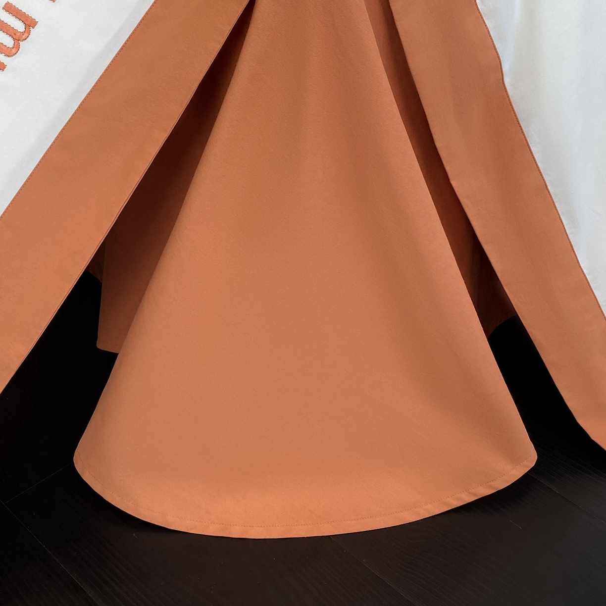 91家纺网 家纺一手货源 找家纺 高端A类加厚保暖全棉磨毛四件套纯棉被套奢侈品同款刺绣轻奢床笠款秋冬床上用品 桃之夭夭-艾橙