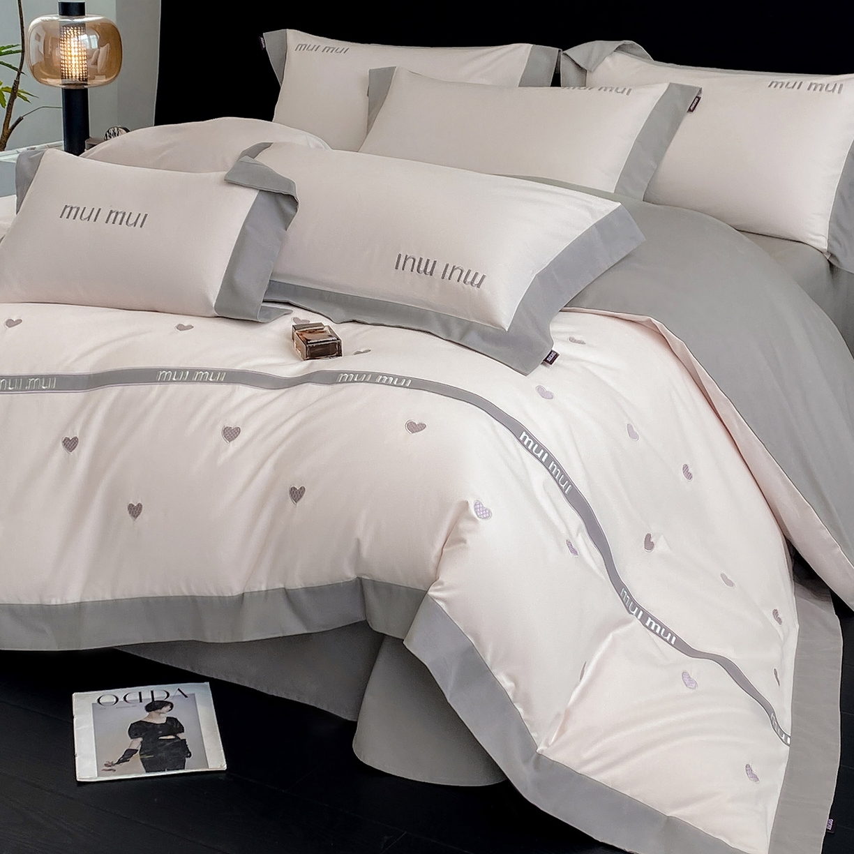 91家纺网 家纺一手货源 找家纺 高端A类加厚保暖全棉磨毛四件套纯棉被套奢侈品同款刺绣轻奢床笠款秋冬床上用品 桃之夭夭-芸粉