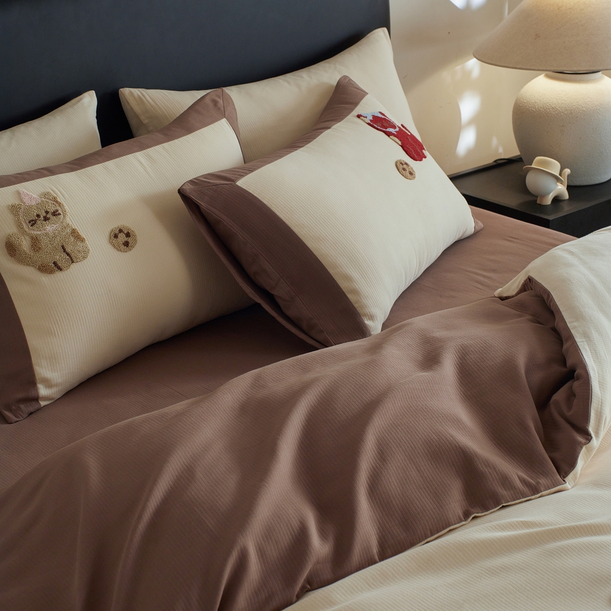 91家纺网 家纺一手货源 找家纺 （总）风向标家纺 2025新款透气软织提花磨毛卡通毛巾绣四件套-风格三