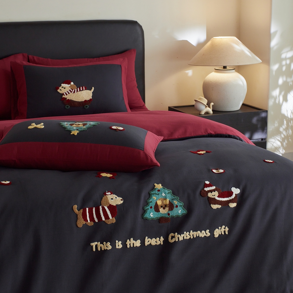 91家纺网 家纺一手货源 找家纺 风向标家纺 2025新款透气软织提花磨毛卡通毛巾绣四件套-风格三 苹果狗-蓝