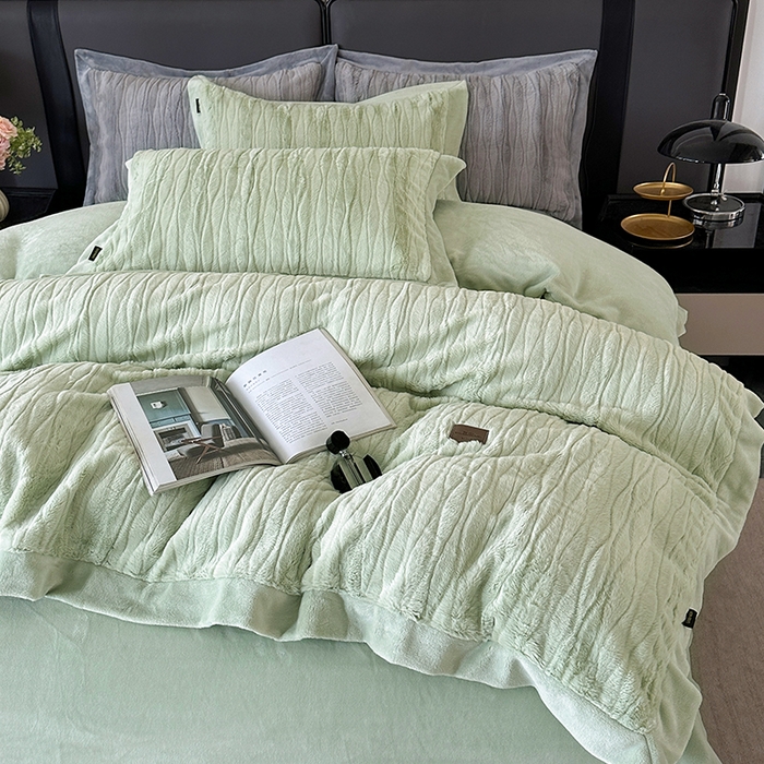 91家纺网 家纺一手货源 找家纺 （总）太阳树家纺 2025钻石绒便宜夏被夏凉被空调被超声波压花礼品直播供应链引流爆款