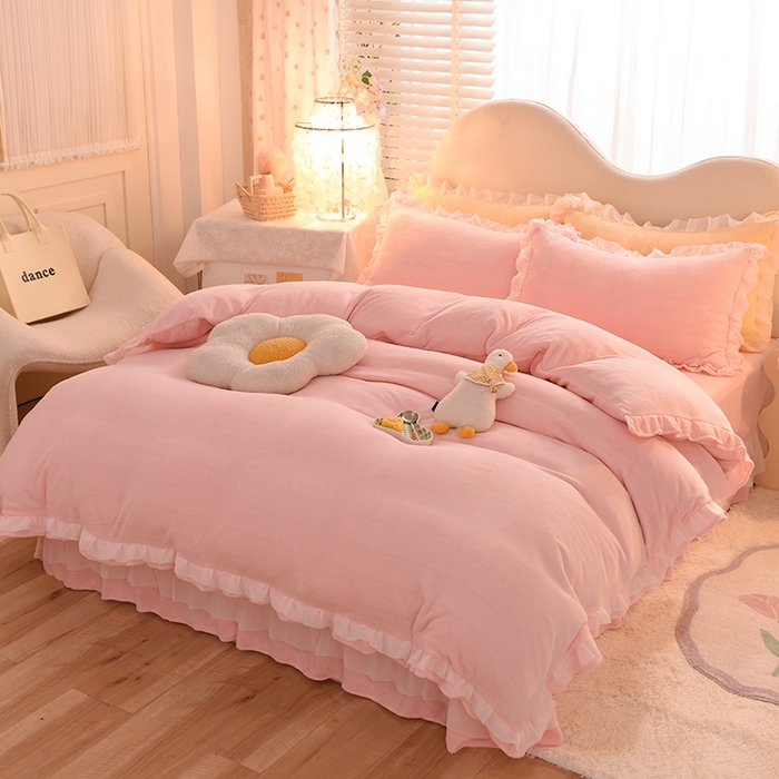 91家纺网 家纺一手货源 找家纺 （总）后庭寝室 2025新款韩式花边牛奶绒四件套-香香公主系列