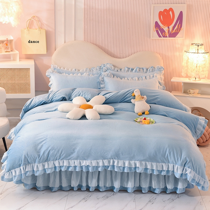 91家纺网 家纺一手货源 找家纺 后庭寝室 2025新款韩式花边牛奶绒四件套-香香公主系列 香香公主-浅蓝