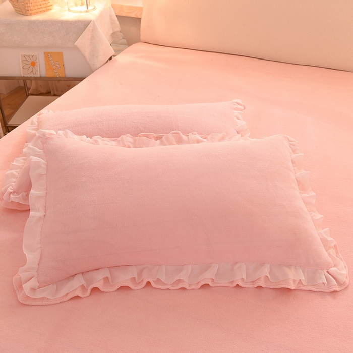 91家纺网 家纺一手货源 找家纺 后庭寝室 2025新款韩式花边牛奶绒四件套-香香公主系列 香香公主-嫩玉