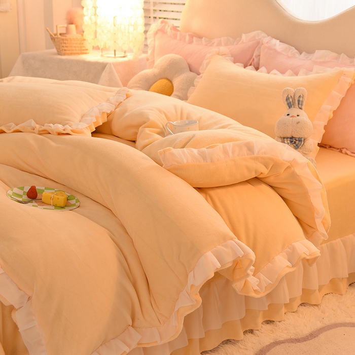 91家纺网 家纺一手货源 找家纺 后庭寝室 2025新款韩式花边牛奶绒四件套-香香公主系列 香香公主-暖黄