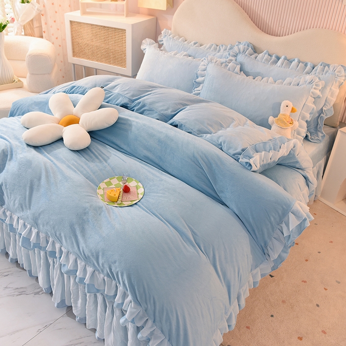 91家纺网 家纺一手货源 找家纺 后庭寝室 2025新款韩式花边牛奶绒四件套-香香公主系列 香香公主-浅蓝