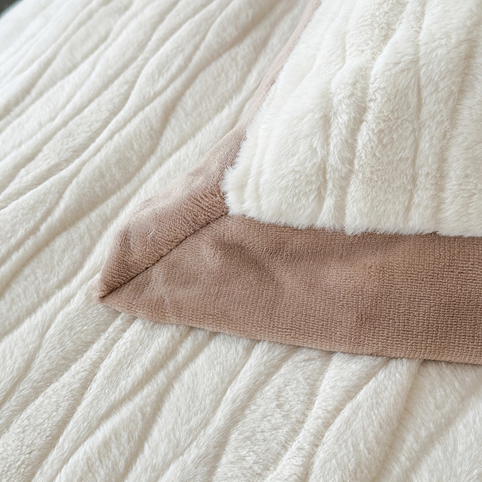 91家纺网 家纺一手货源 找家纺 太阳树 2025新款高克重兔毛绒牛奶绒四件套 海岸香颂—米黄