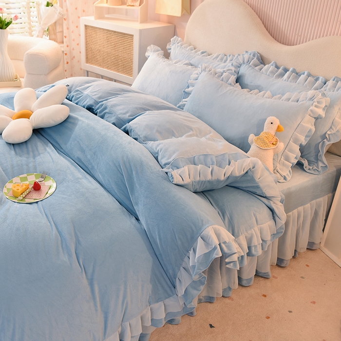 91家纺网 家纺一手货源 找家纺 后庭寝室 2025新款韩式花边牛奶绒四件套-香香公主系列 香香公主-浅蓝