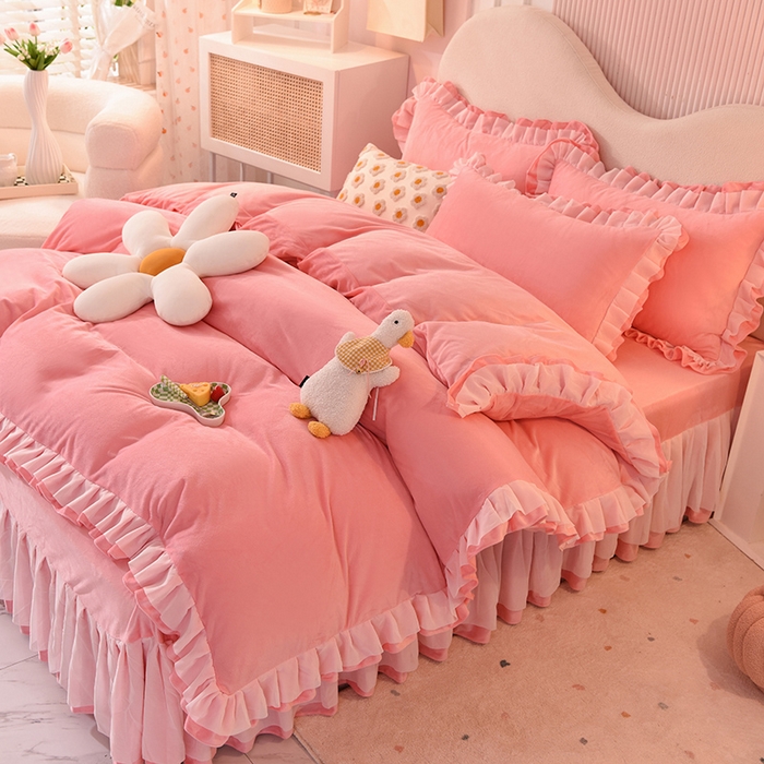 91家纺网 家纺一手货源 找家纺 后庭寝室 2025新款韩式花边牛奶绒四件套-香香公主系列 香香公主-粉玉