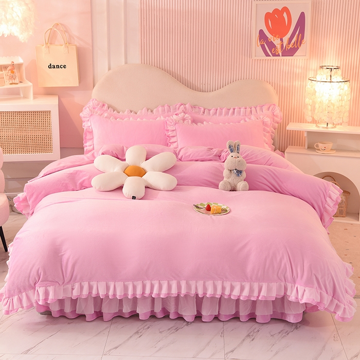 91家纺网 家纺一手货源 找家纺 后庭寝室 2025新款韩式花边牛奶绒四件套-香香公主系列 香香公主-粉色