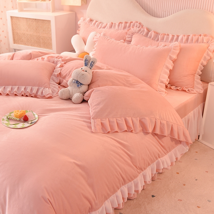 91家纺网 家纺一手货源 找家纺 后庭寝室 2025新款韩式花边牛奶绒四件套-香香公主系列 香香公主-玉色