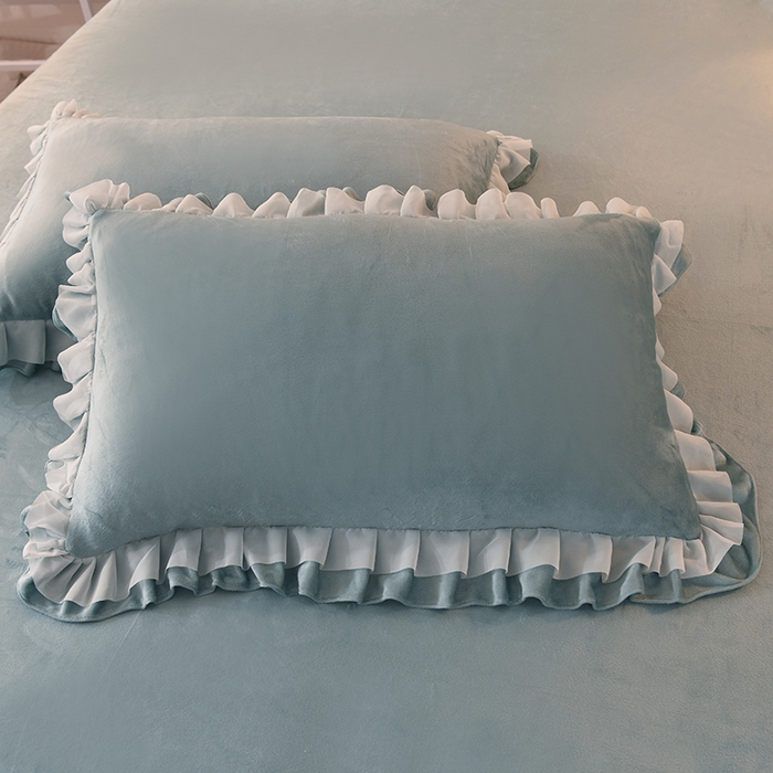 91家纺网 家纺一手货源 找家纺 后庭寝室 2025新款韩式花边牛奶绒四件套-香香公主系列 香香公主-湖蓝