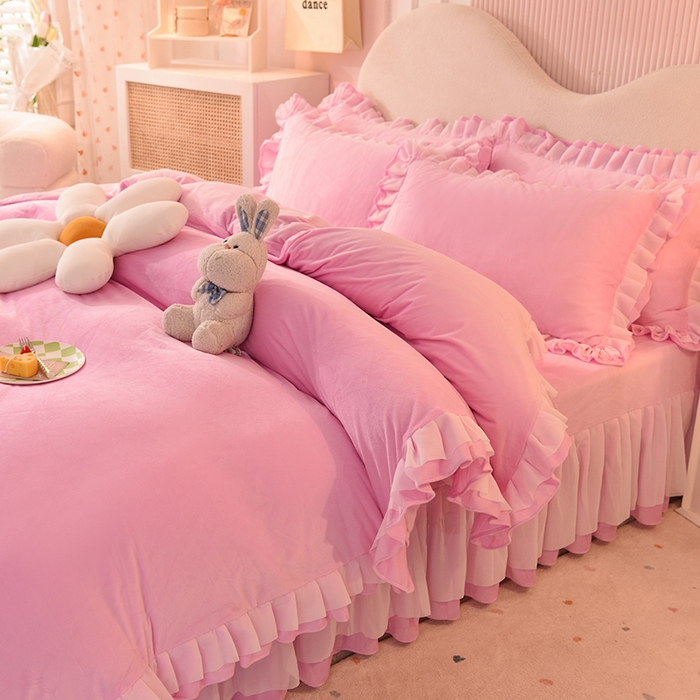 91家纺网 家纺一手货源 找家纺 后庭寝室 2025新款韩式花边牛奶绒四件套-香香公主系列 香香公主-粉色