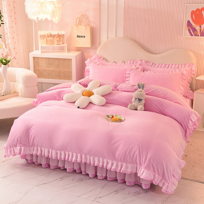 91家纺网 家纺一手货源 找家纺 后庭寝室 2025新款韩式花边牛奶绒四件套-香香公主系列 香香公主-粉色