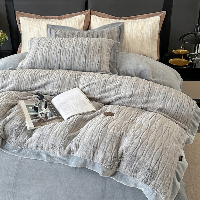 太阳树 2025新款高克重兔毛绒牛奶绒四件套 海岸香颂—清澈灰