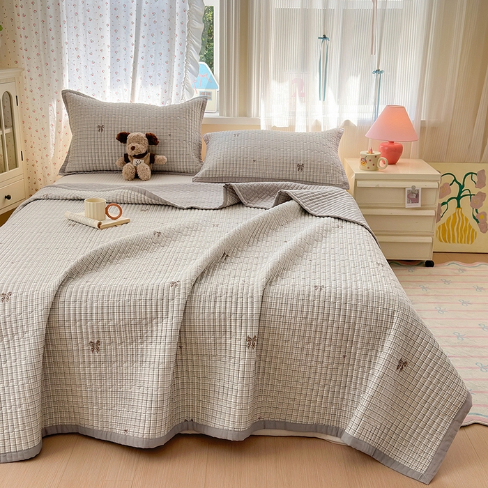 91家纺网 家纺一手货源 找家纺 美优兰 2025新款双面全棉水洗床盖 格利亚