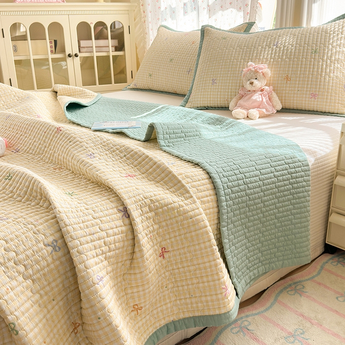 91家纺网 家纺一手货源 找家纺 美优兰 2025新款双面全棉水洗床盖 黄色小格