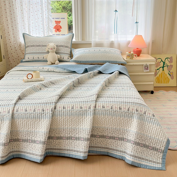 91家纺网 家纺一手货源 找家纺 美优兰 2025新款双面全棉水洗床盖 蓝汐