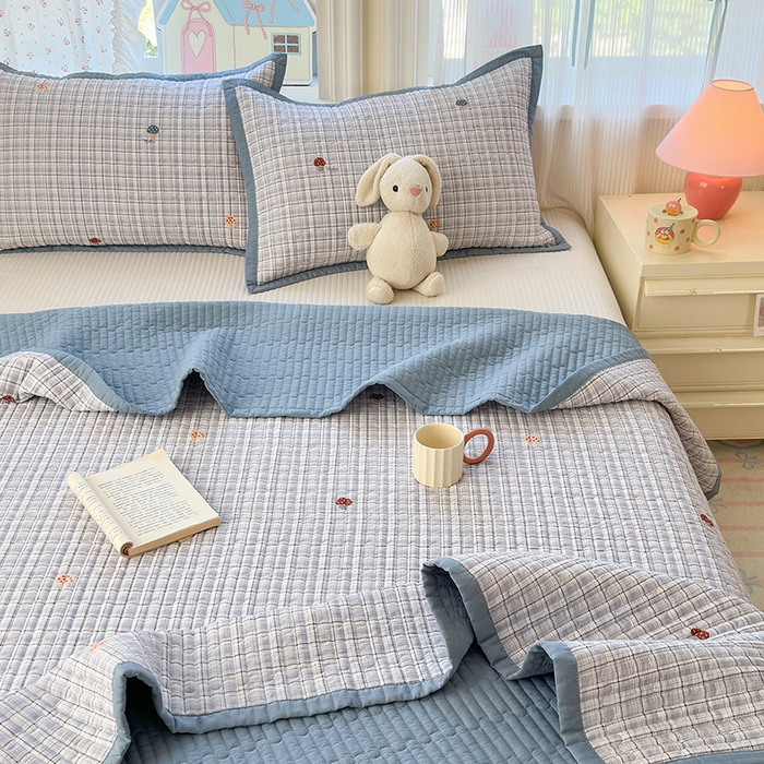 91家纺网 家纺一手货源 找家纺 美优兰 2025新款双面全棉水洗床盖 蘑菇格