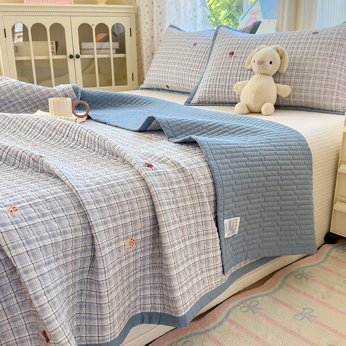 91家纺网 家纺一手货源 找家纺 美优兰 2025新款双面全棉水洗床盖 蘑菇格