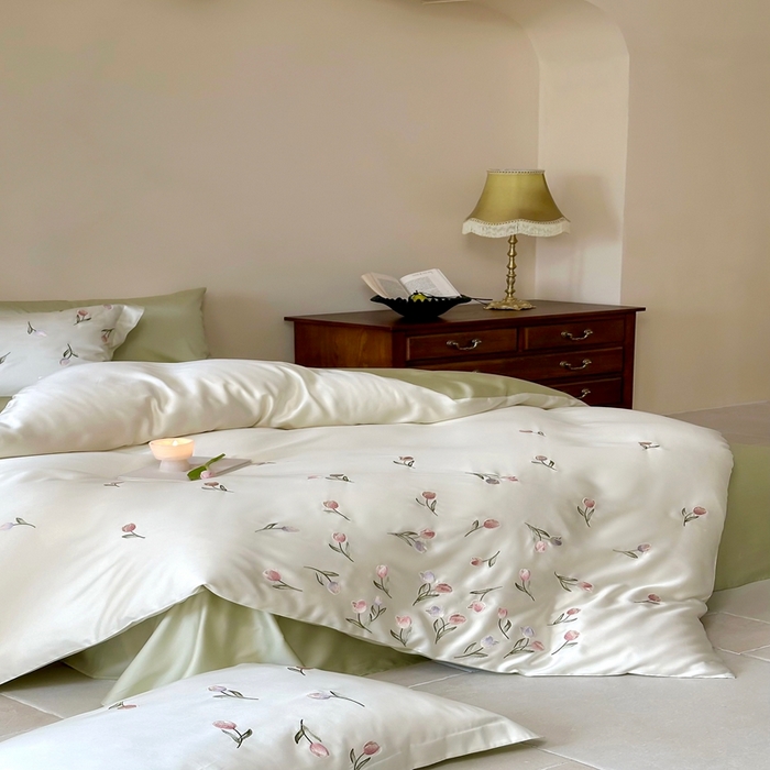 91家纺网 家纺一手货源 找家纺 （总）佳汐蓝家纺 2025新款春夏新品TENCEL兰精天丝四件套绣花系列