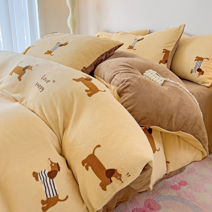 91家纺网 家纺一手货源 找家纺 （总）麦瑞家纺 2025新款印花牛奶绒四件套跑量款