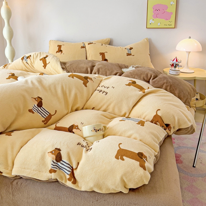 91家纺网 家纺一手货源 找家纺 （总）麦瑞家纺 2025新款印花牛奶绒四件套跑量款