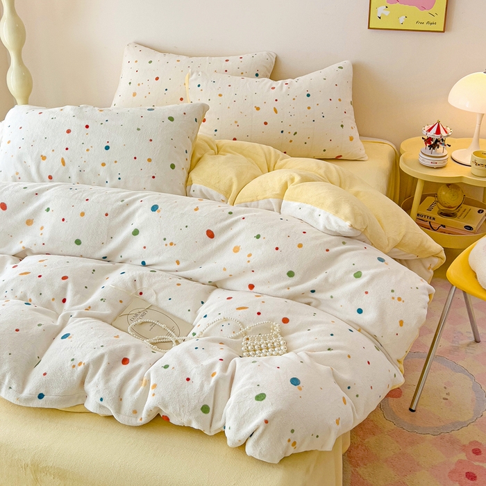 91家纺网 家纺一手货源 找家纺 麦瑞家纺 2025新款印花牛奶绒四件套跑量款 彩虹星空