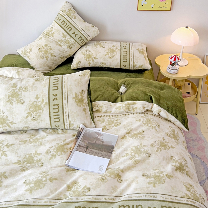 91家纺网 家纺一手货源 找家纺 麦瑞家纺 2025新款印花牛奶绒四件套跑量款 花季-绿