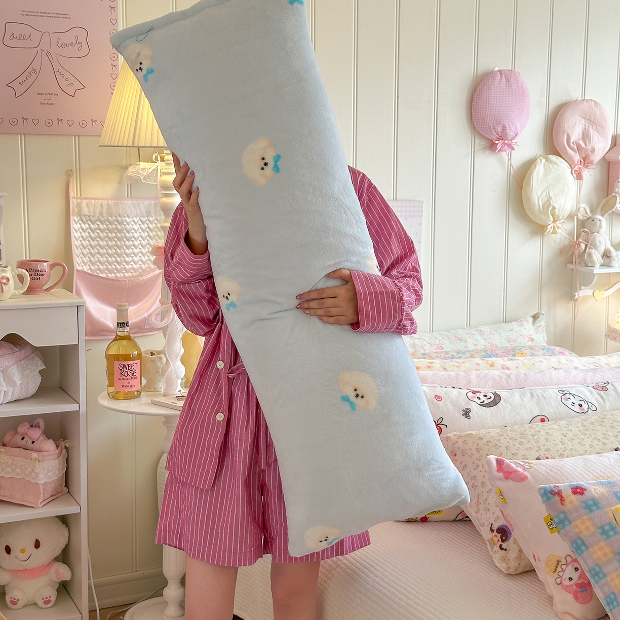 91家纺网 家纺一手货源 找家纺 （总）罗亿家纺 2025新款牛奶绒长抱枕-助眠神器（小红书推荐）