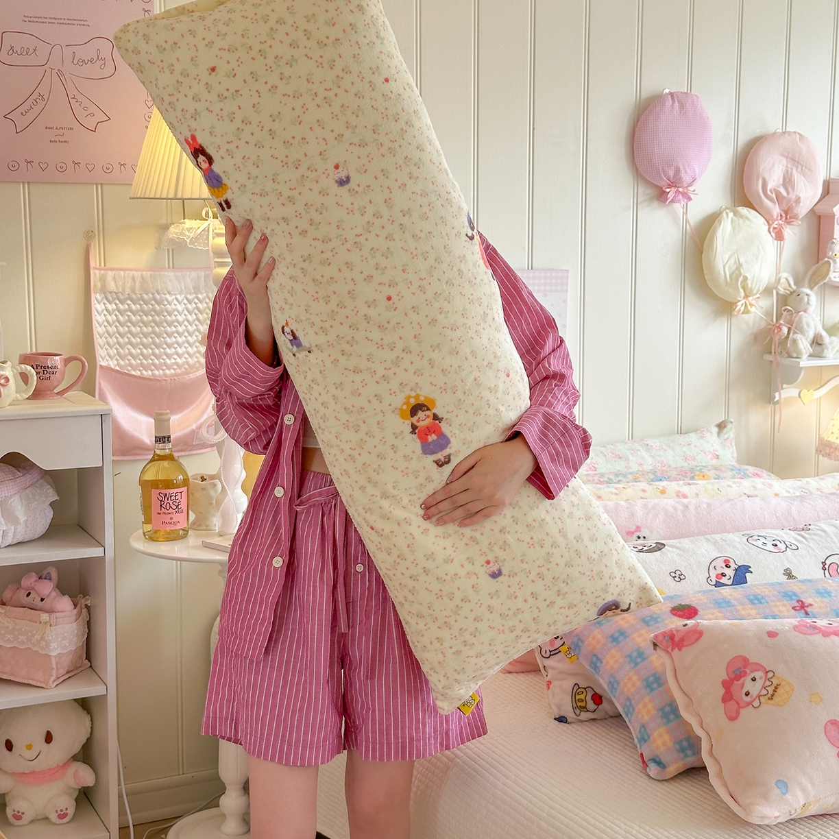 罗亿家纺 2025新款牛奶绒长抱枕-助眠神器（小红书推荐） 暖fufu-碎花少女