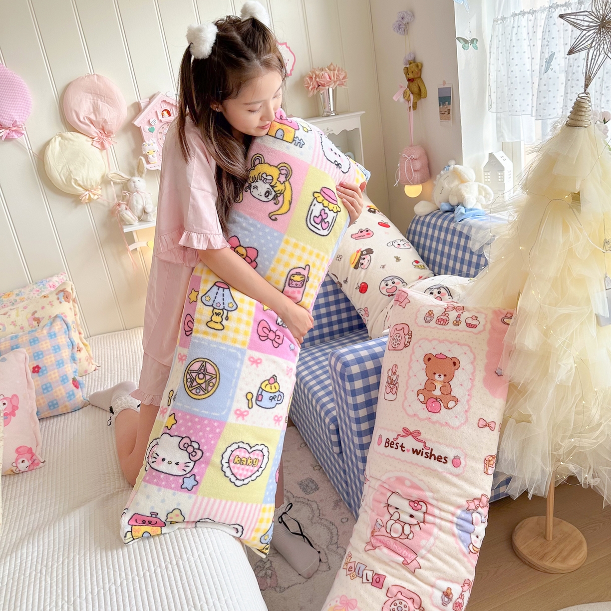 91家纺网 家纺一手货源 找家纺 罗亿家纺 2025新款牛奶绒长抱枕-助眠神器（小红书推荐） 暖fufu-碎花少女